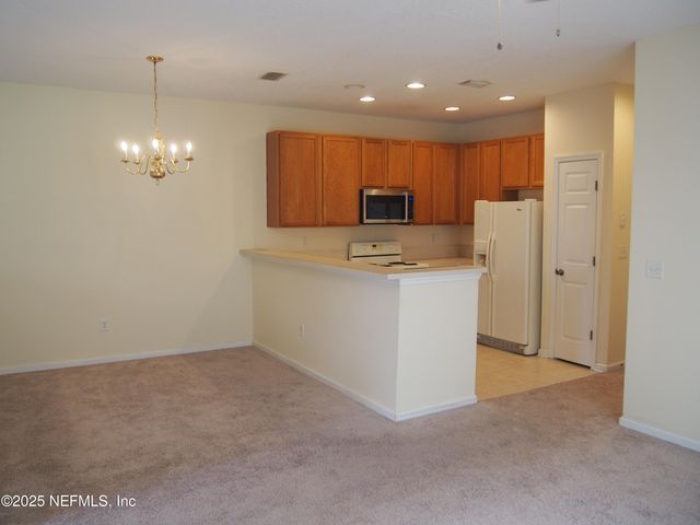 12301 KERNAN FOREST Boulevard, 503, Jacksonville, FL 32225