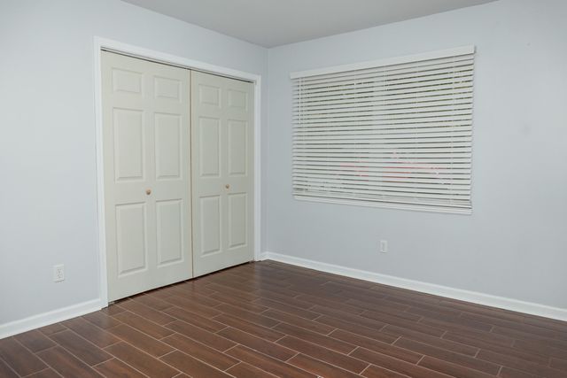 16 Mariners Lane, Mary Esther, FL 32569