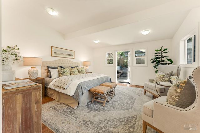 486 S Main St, Sebastopol, CA 95472