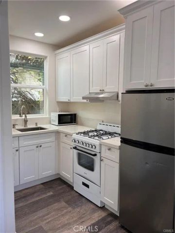 2515 Crest View 1, Los Angeles, CA 90046