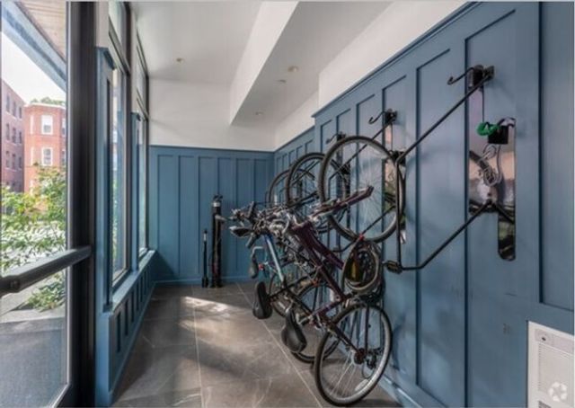 1467 Tremont 202, Boston, MA 02120