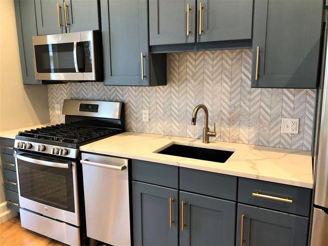 1467 Tremont 202, Boston, MA 02120