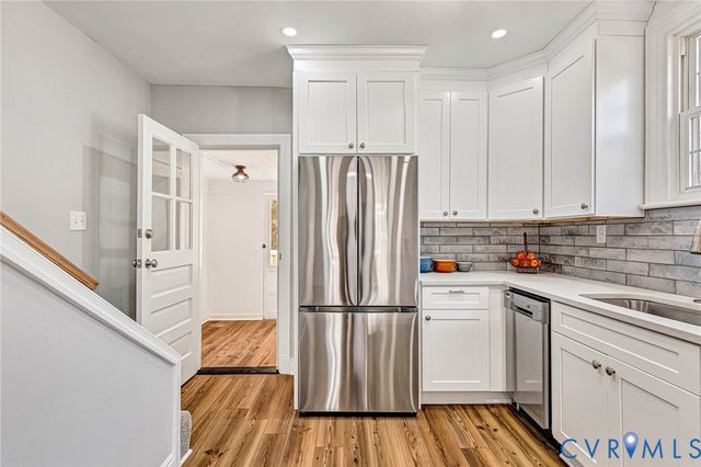 2110 Maplewood Rd, Henrico, VA 23228