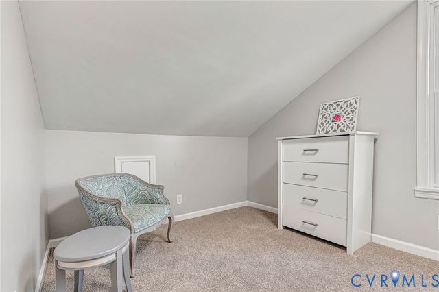 2110 Maplewood Rd, Henrico, VA 23228