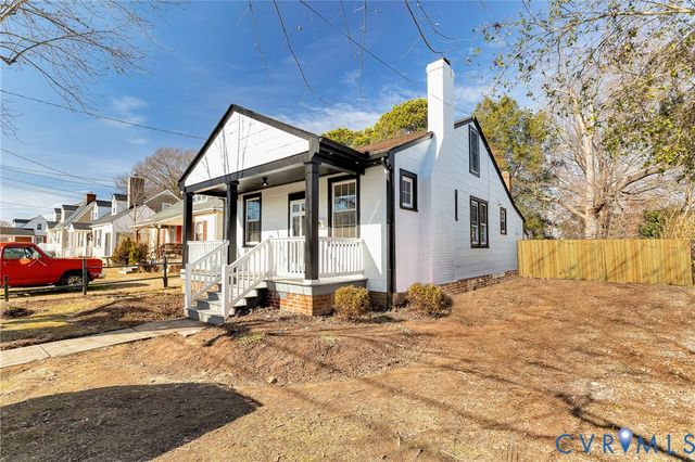 2110 Maplewood Rd, Henrico, VA 23228