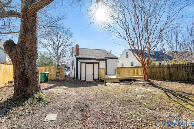 2110 Maplewood Rd, Henrico, VA 23228