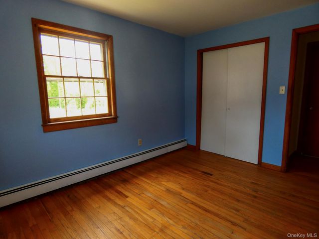 1 Bridge Street, Wallkill, NY 12589
