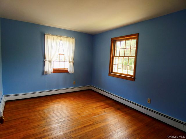 1 Bridge Street, Wallkill, NY 12589