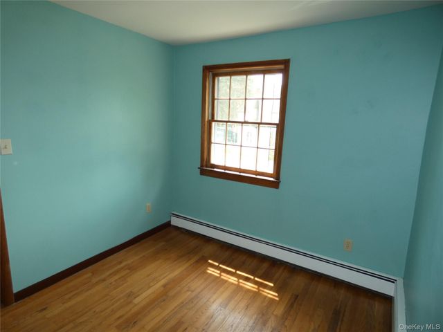 1 Bridge Street, Wallkill, NY 12589