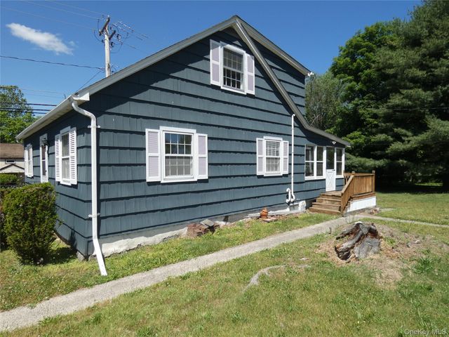1 Bridge Street, Wallkill, NY 12589