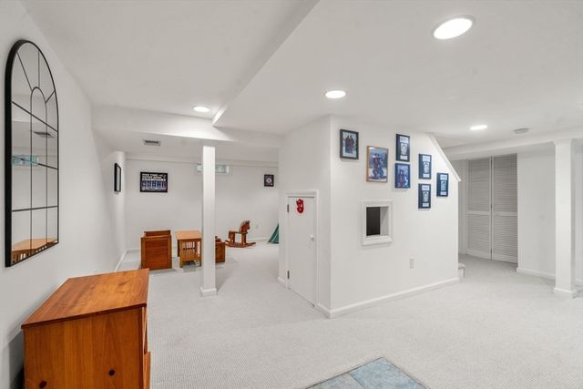 55 Maynard Farm Rd, Sudbury, MA 01776