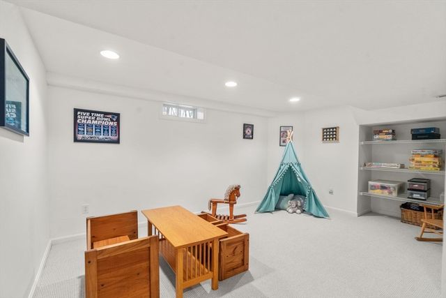 55 Maynard Farm Rd, Sudbury, MA 01776