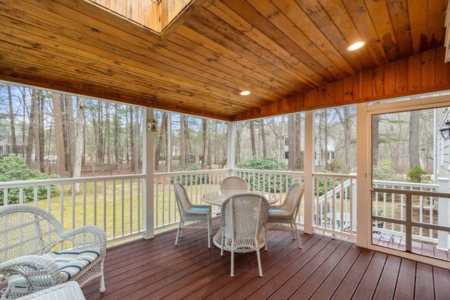 55 Maynard Farm Rd, Sudbury, MA 01776