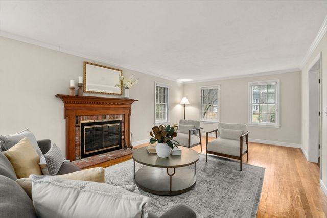 55 Maynard Farm Rd, Sudbury, MA 01776