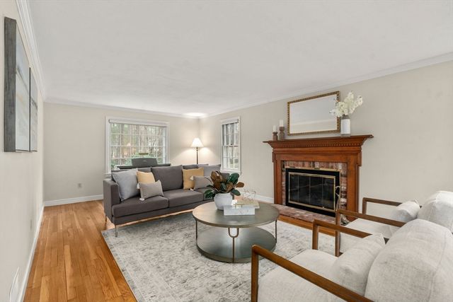 55 Maynard Farm Rd, Sudbury, MA 01776