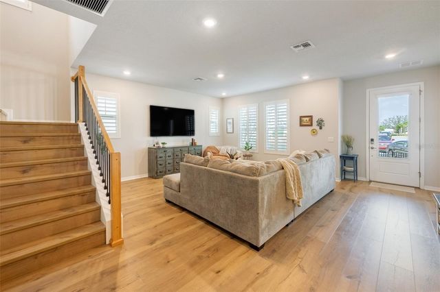 934 MCKINNON SQUARE, Winter Garden, FL 34787