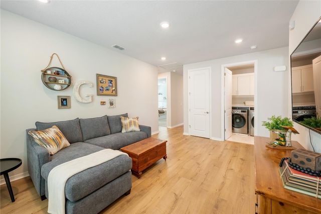 934 MCKINNON SQUARE, Winter Garden, FL 34787