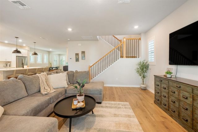 934 MCKINNON SQUARE, Winter Garden, FL 34787