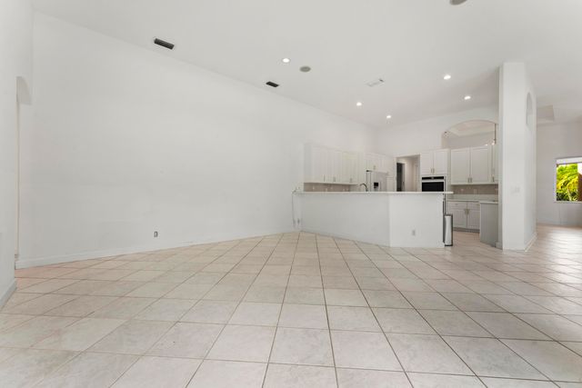 9641 Parkview Avenue, Boca Raton, FL 33428