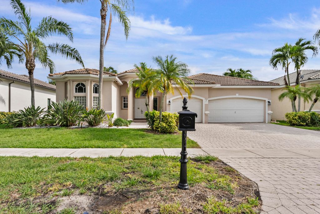 9641 Parkview Avenue, Boca Raton, FL 33428
