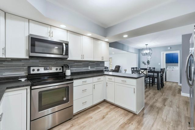 6620 Goodrich Road, Fort Wayne, IN 46804