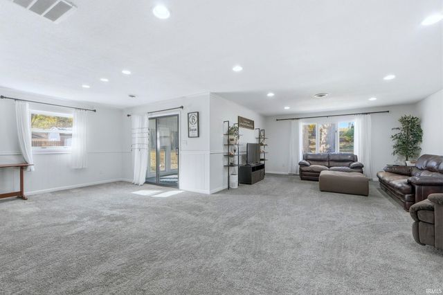 6620 Goodrich Road, Fort Wayne, IN 46804