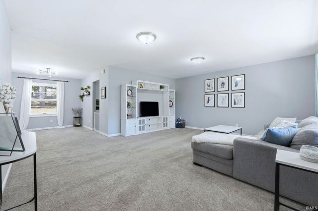 6620 Goodrich Road, Fort Wayne, IN 46804