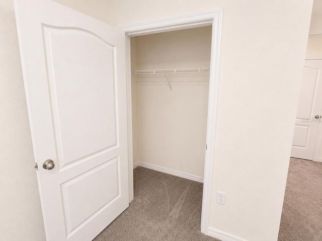 2199 LONGLEAF ROAD, Davenport, FL 33837