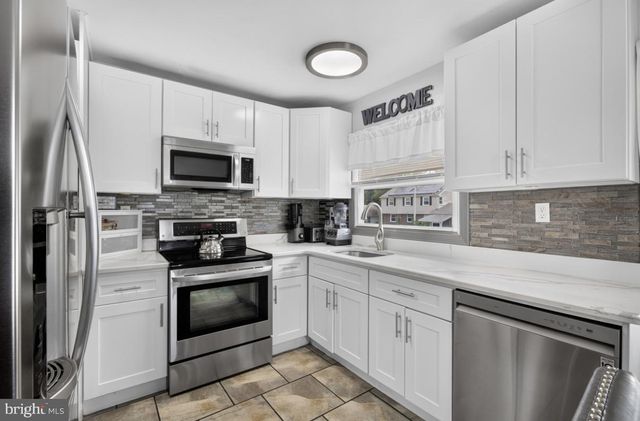 37 PRINCETON LN, Willingboro, NJ 08046