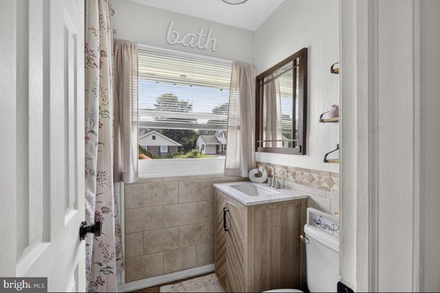 37 PRINCETON LN, Willingboro, NJ 08046