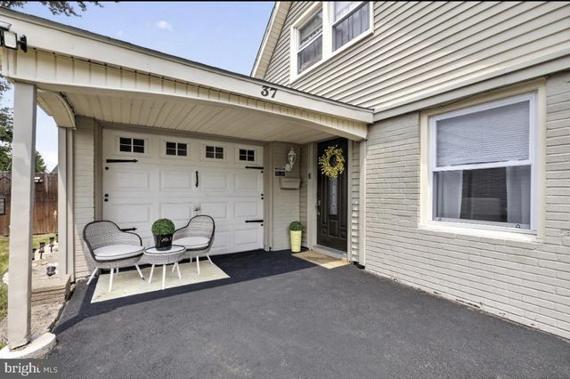 37 PRINCETON LN, Willingboro, NJ 08046