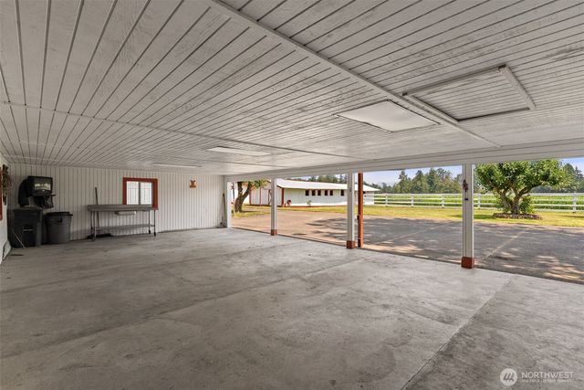 21304 SE 448th Street, Enumclaw, WA 98022
