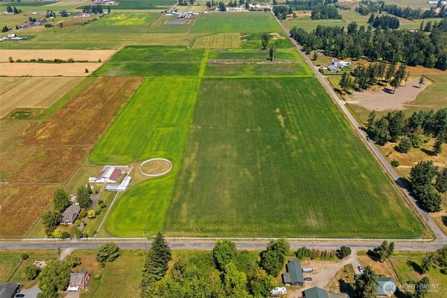 21304 SE 448th Street, Enumclaw, WA 98022