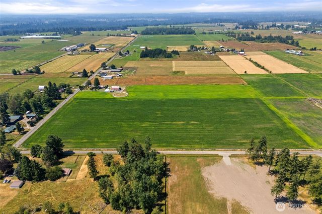 21304 SE 448th Street, Enumclaw, WA 98022