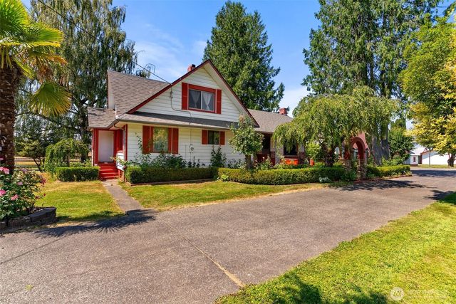 21304 SE 448th Street, Enumclaw, WA 98022