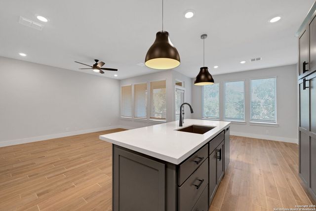 13709 Giovannis Garden, San Antonio, TX 78253