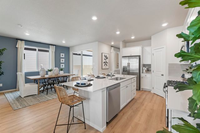 24524 E Short Tail Ln, Liberty Lake, WA 99019