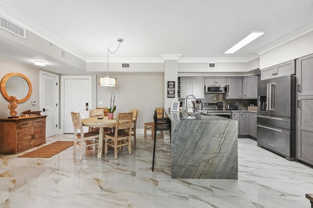 625 Casa Loma Boulevard 909, Boynton Beach, FL 33435