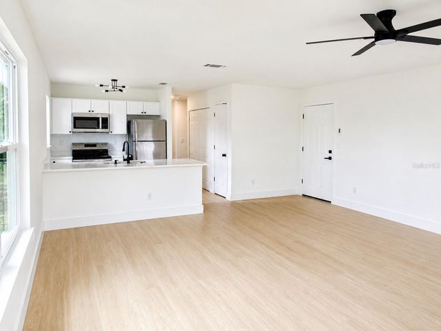 49 LAKE COURT LOOP, Ocala, FL 34472