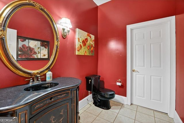 176 Tumbling Shoals Drive, Gray, GA 31032