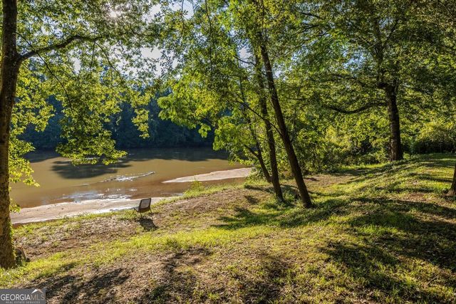 176 Tumbling Shoals Drive, Gray, GA 31032