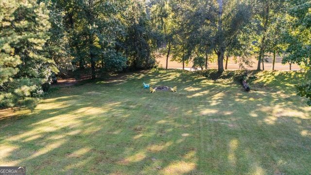 176 Tumbling Shoals Drive, Gray, GA 31032