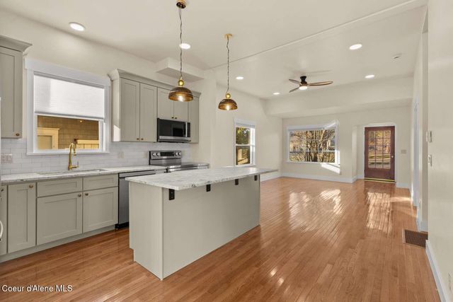 620 W River AVE, Coeur D'alene, ID 83814