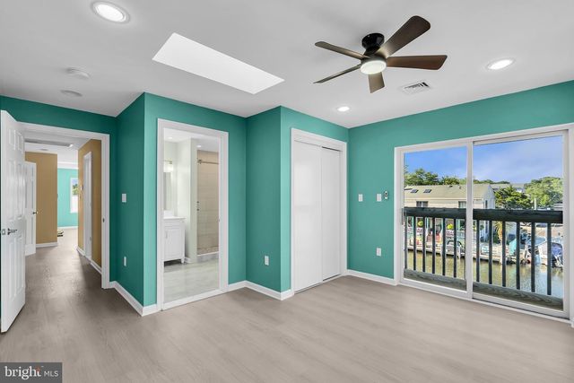 77 BALTIC AVE, Waretown, NJ 08758