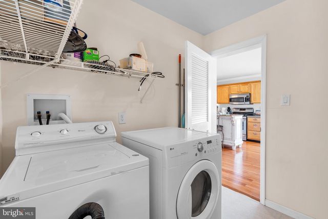 77 BALTIC AVE, Waretown, NJ 08758