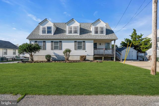 77 BALTIC AVE, Waretown, NJ 08758