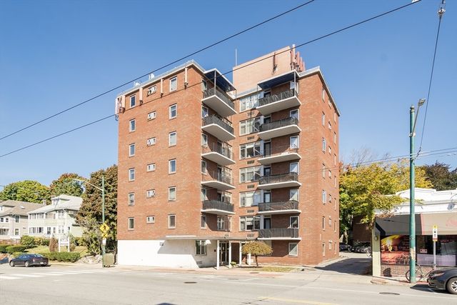 125 Trapelo Road 12, Belmont, MA 02478