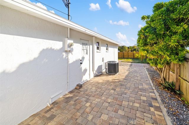 4912 GEORGE AVENUE, Sarasota, FL 34233