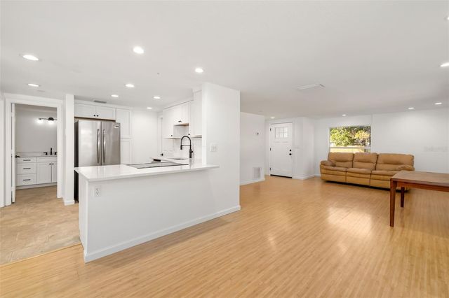 4912 GEORGE AVENUE, Sarasota, FL 34233