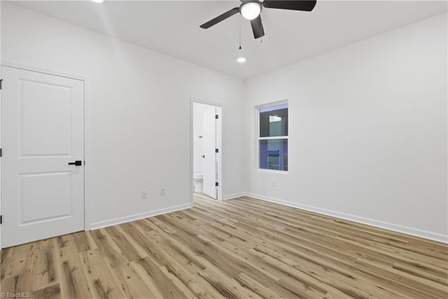 518 N Beaumont Avenue, Burlington, NC 27217